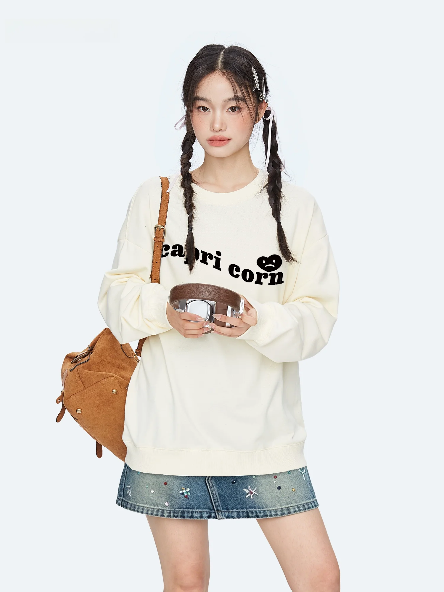 Capricorn round Neck Fleece Lined Oversized Sweatshirt Women's New 2026 Autumn Expression Love Letter Print Comfortable Top