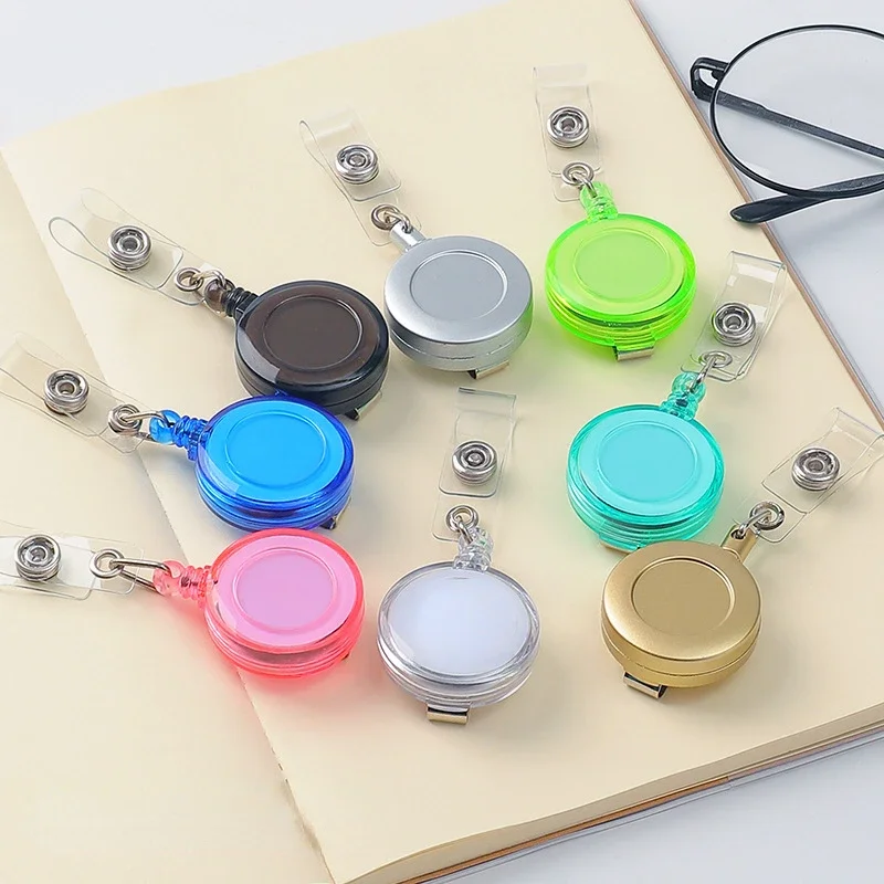 

1 шт., пластиковая катушка для бейджа, брелок с именем, удостоверение личности, зажим для бейджа, держатель для бейджа, брелок для ключей, катушки, выдвижной брелок для ключей, значок