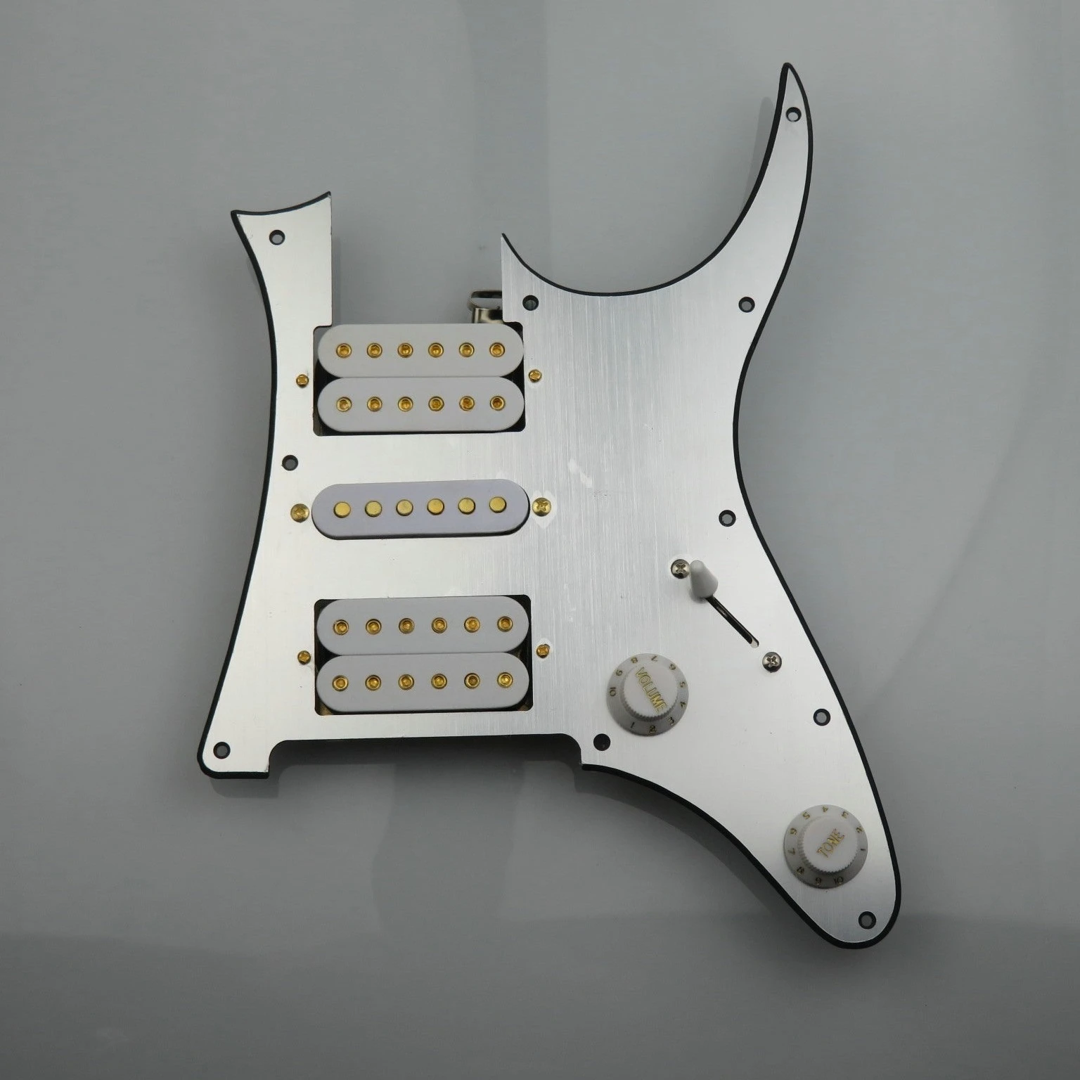 Top Selling Prewired HSH Loaded Pickguard Brushed Silver Aluminum RG Shape White Gold Pole Pickups Assembly for Ib Guitar