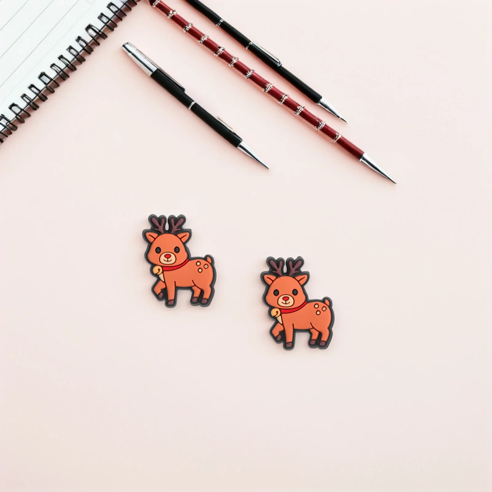 

20Pcs Cartoon Reindeer Pencil Clips Cute Pen Topper Decor for Christmas Party Kids School Supplies Accessories Fun Classroom
