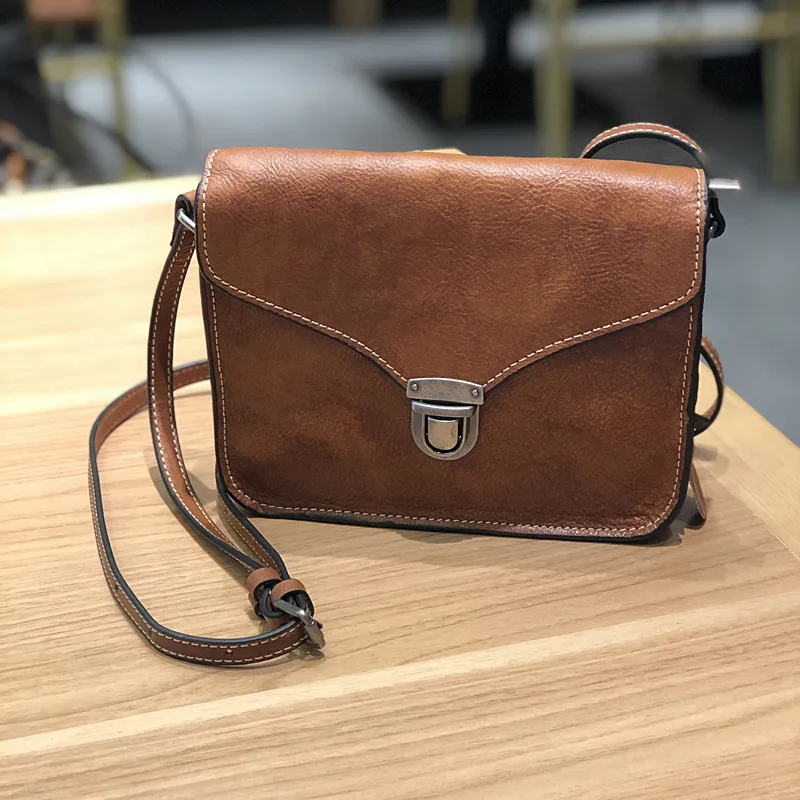 حقيبة ساعي البريد من الجلد العتيق المطلي يدويًا من YETTIES، محفظة كروس من جلد البقر المحبب، حقيبة كتف متعثرة للنساء #1