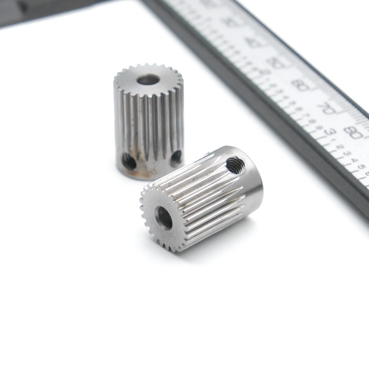 4mm-6mm M0.5 Carbon Steel Gear for Automation Equipment Power Transmission Reduction Gear 20-24 Teeth L18MM