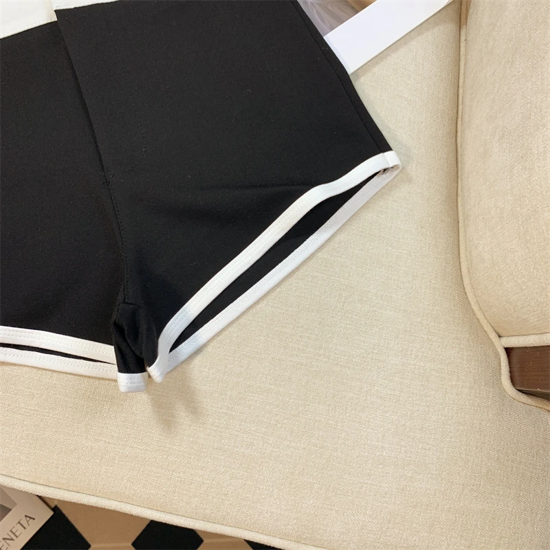 New Fashion Black White Patchwork High Waist Wrap Hip A-line Shorts Women Summer Gray Casual Wide-leg Short Pant Trend Popular