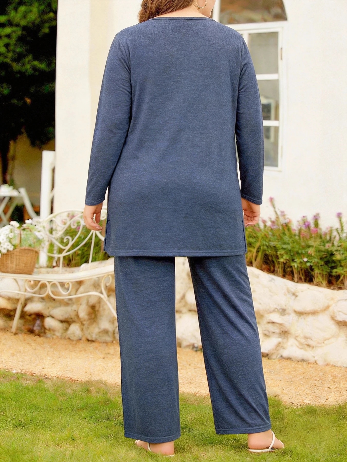Übergrößen Damen-Set: Marineblauer V-Ausschnitt Top mit Kordelzug an der Taille + Weite Hose, Lässiges Zweiteiler-Set – Detail 2