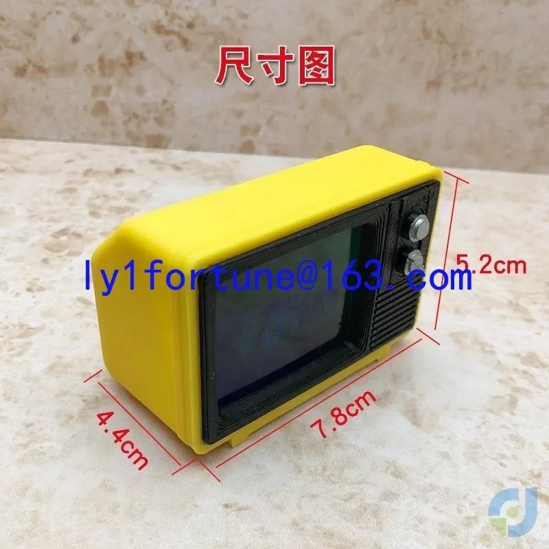 Retro-Mini-TV in Miniaturausführung zum Echtauftragen und Spielen