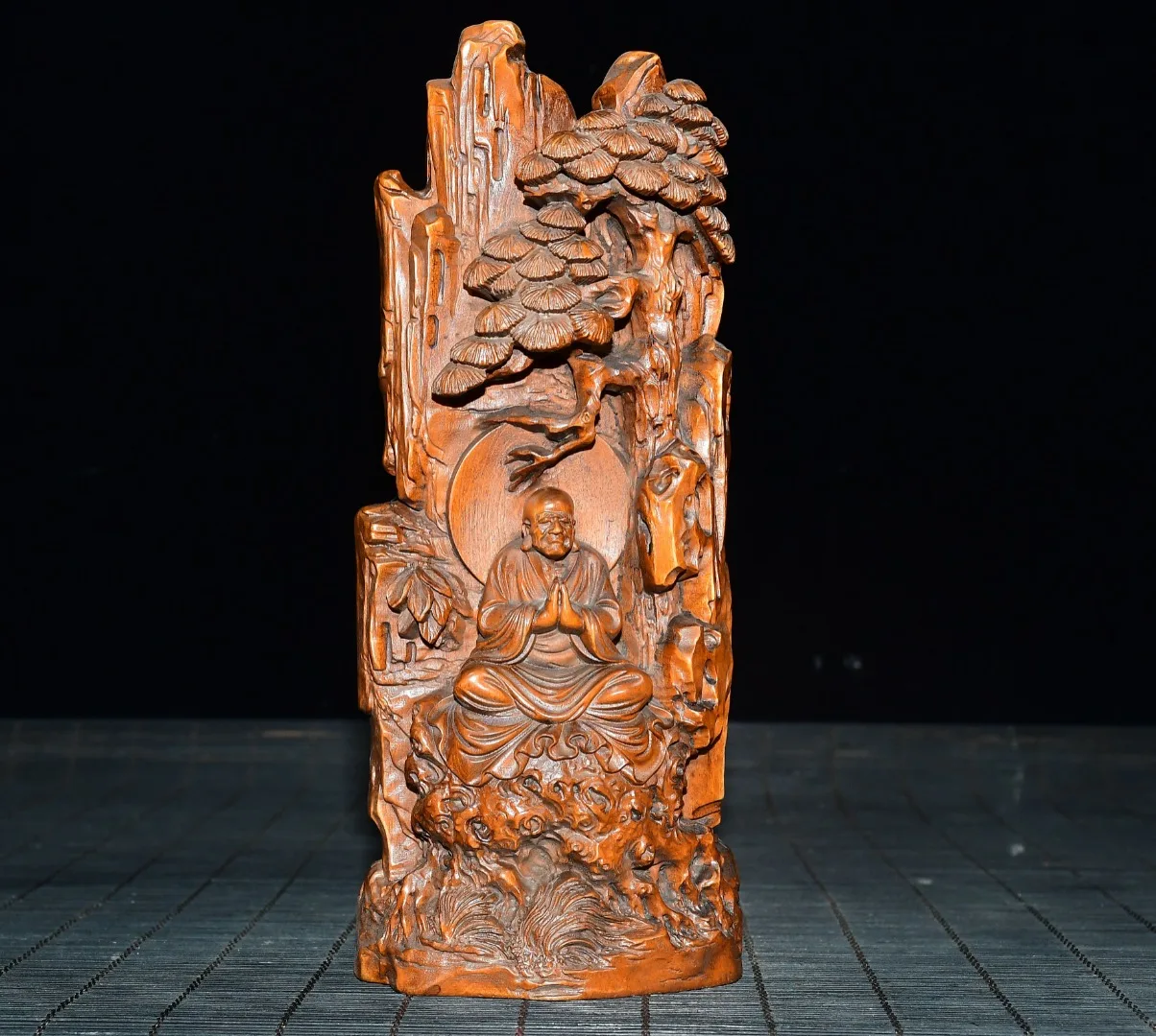 Old Boxwood Songbai Mountain Backlight Bodhidharma Awakening to the Truth Contemplation Buddha Study screen Ornaments