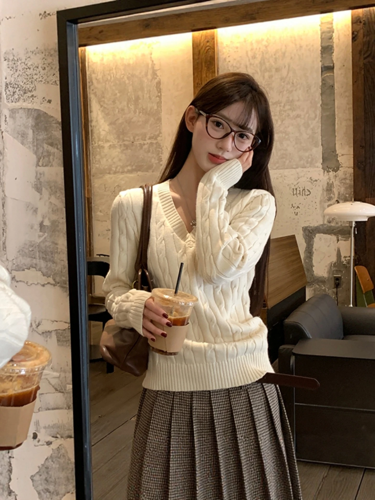 Slim Fit Korean Style Knitted Sweater Women's Autumn Winter V-Neck Twist Yarn Inner Wear Outer Wear Soft Long Sleeve Top