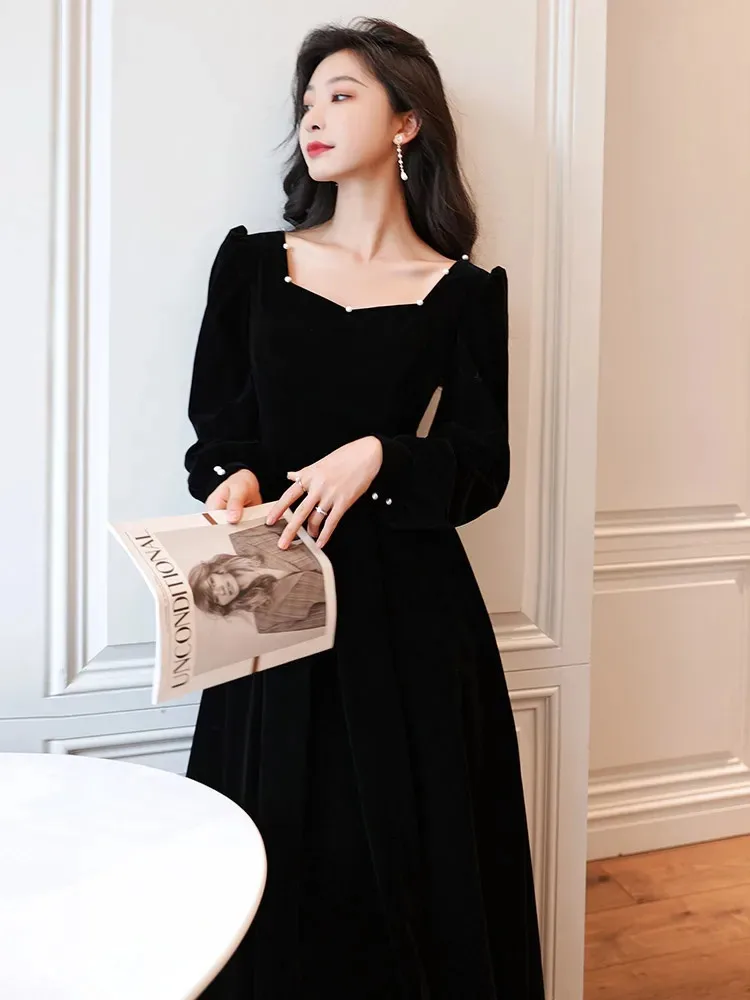 Black Velvet Dress Female Autumn Winter New Solid Color Beaded Square Neck Long A-line Skirt Fashion Women\'s Clothing M166