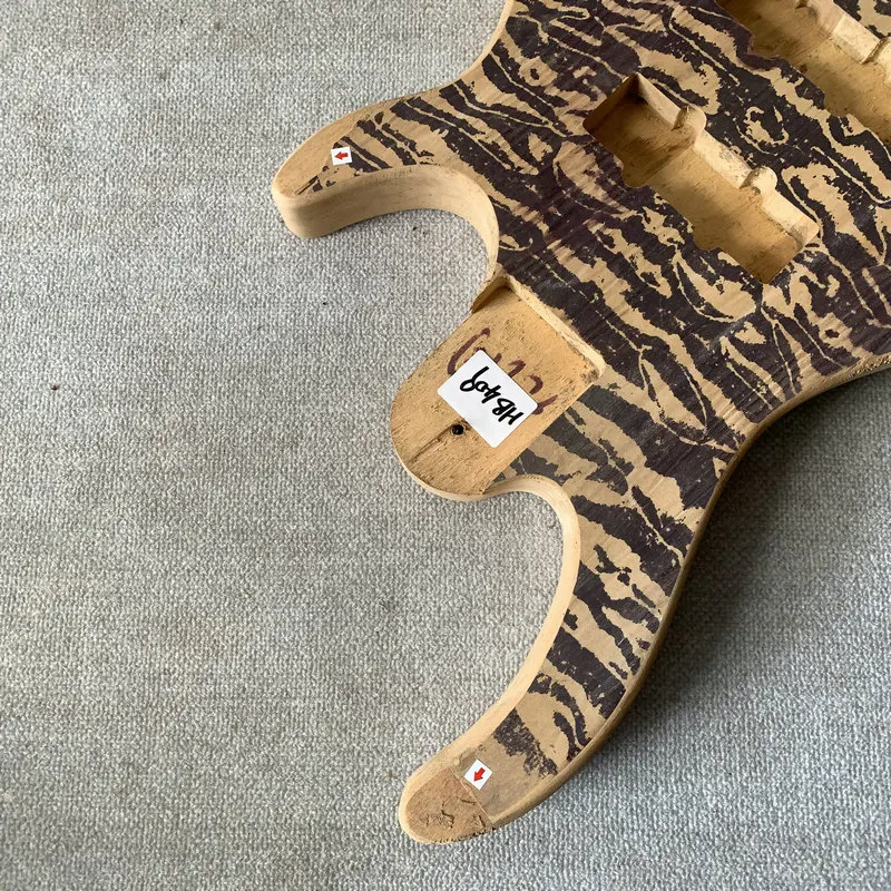 HB409 Unfinished Solid Basswood With Quilted Paints 4 Strings Electric BASS Body DIY for Replace NO Paints