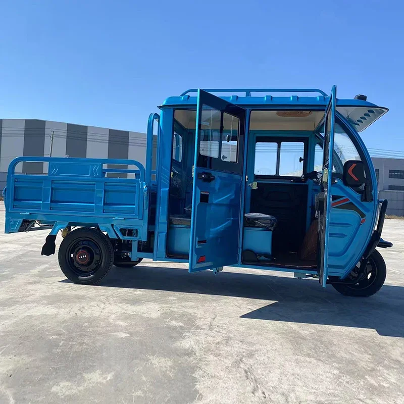 pulls goods and carries passengers, agricultural load instead of walking,oil and electricity dual-purpose battery car with shed