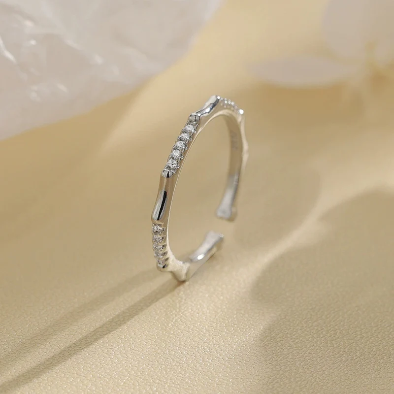 

Zircon Bone Ring Simple and Cool Style Bone Knot Rings Romantic Bamboo Knot Plain Finger Jewelry Daily Accessories KOFSAC