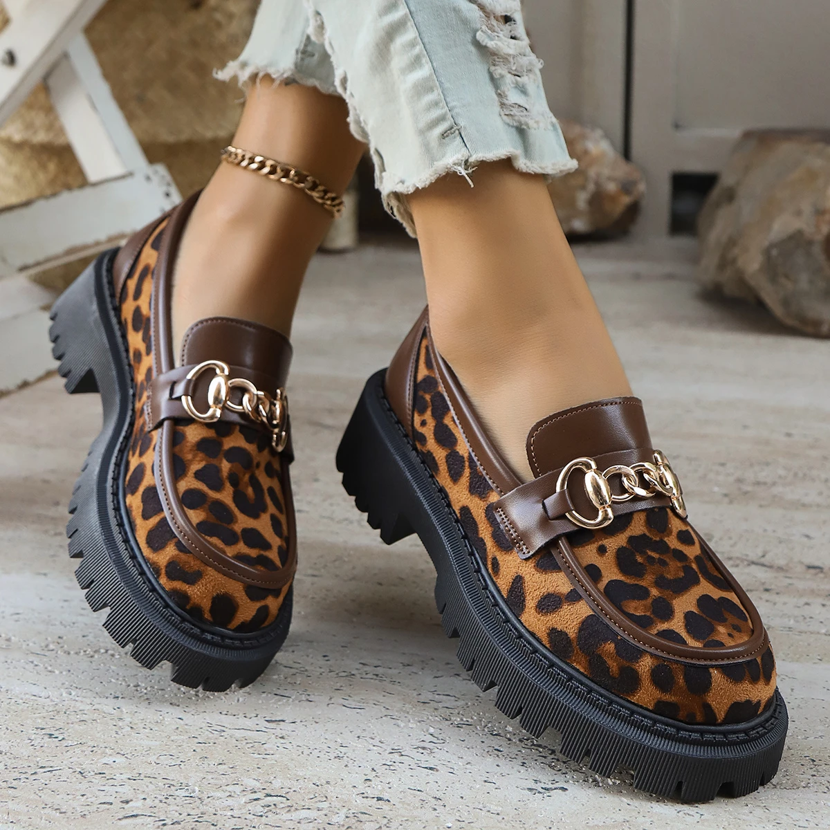 Damenmode Leoparden-Patchwork Slip-on Loafers mit Blockabsatz und Plateau, 2026 Neu, runde Zehenpartie, Freizeitschuhe, Übergröße 42 – Detail 3