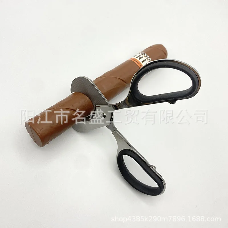 Stainless steel cigar cutter two in one pill scissors medicine cutting artifact portable cutter rubber ring cigar scissors