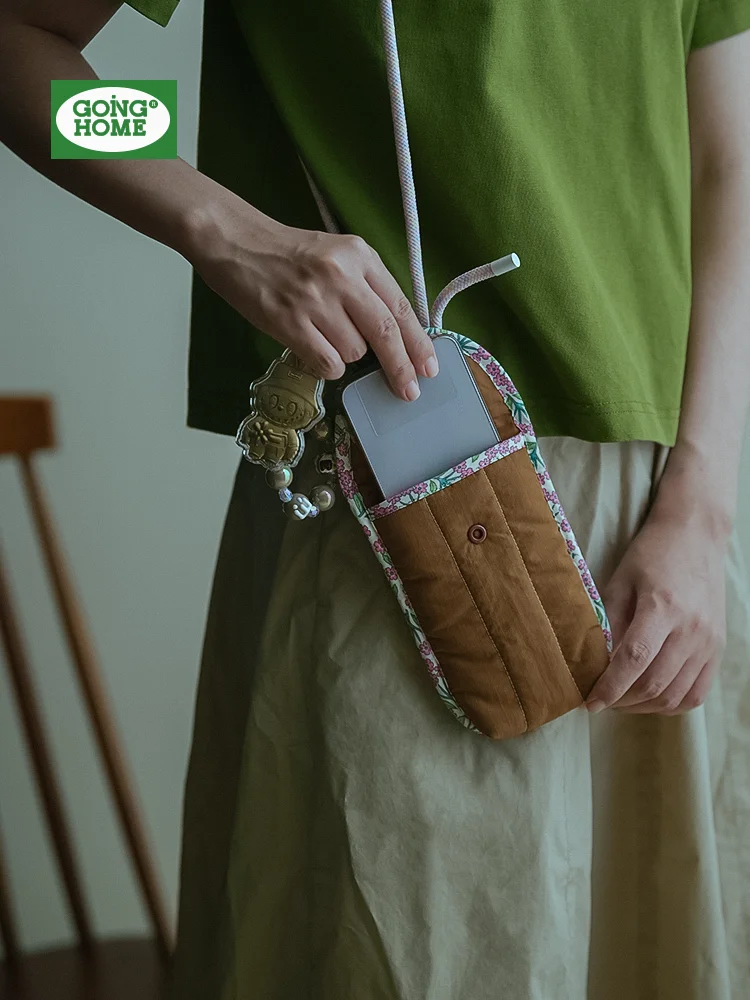 

Женская сумка-кроссбоди для телефона, летняя, легкая, с цветочным принтом, молодежная, из нейлона, с ремешком на шею