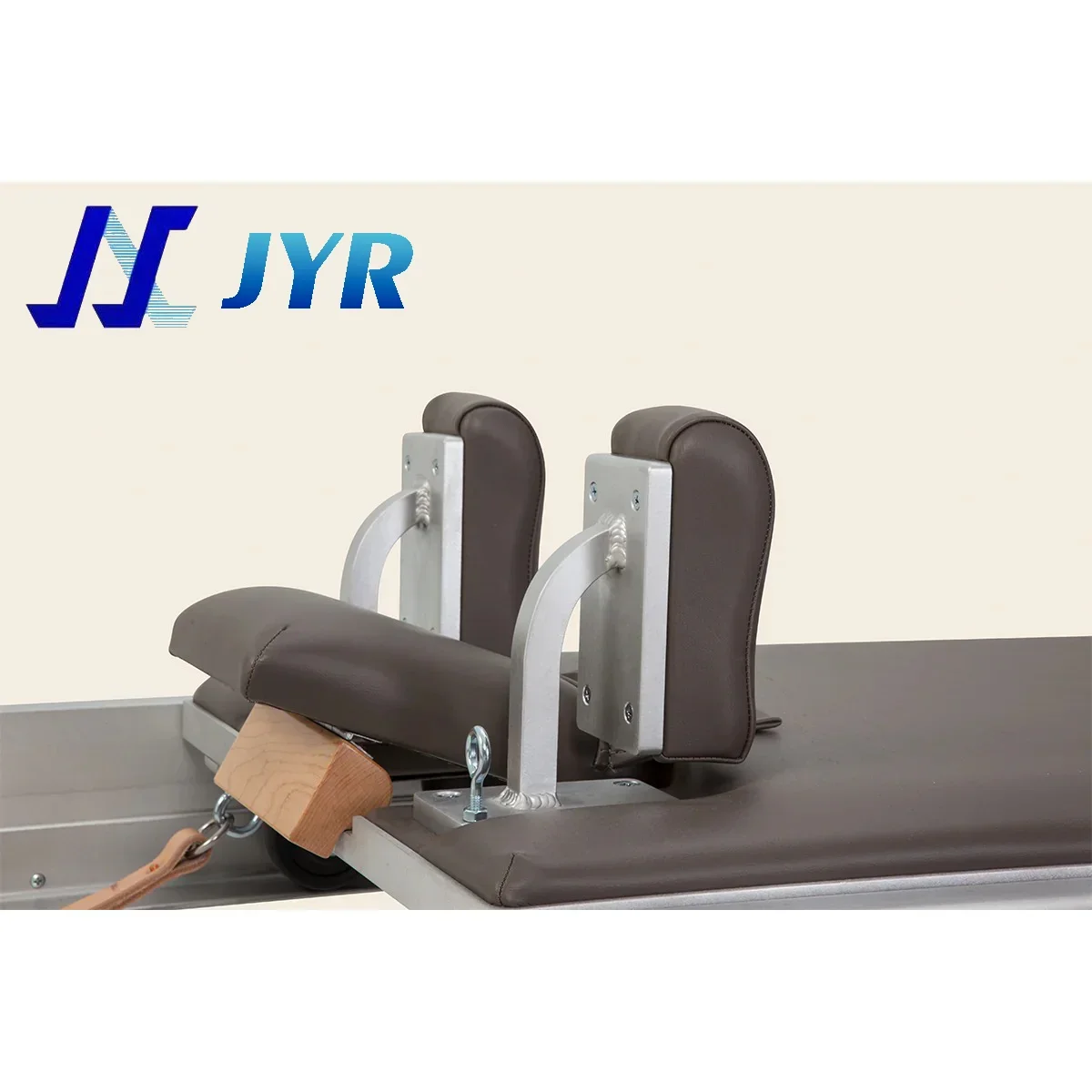 Reformer Machine Postural Correction Pilates Equipment Classical Aluminum Oak Maple Wood Pilates Bed