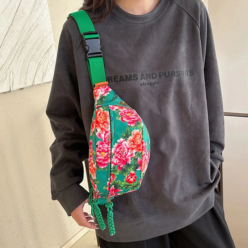 2024 New Chinese Hot Breast Bag Northeast Big Flower Foreign Style Crossbody Bag Personality Versatile Korean Fashion Fanny Bags