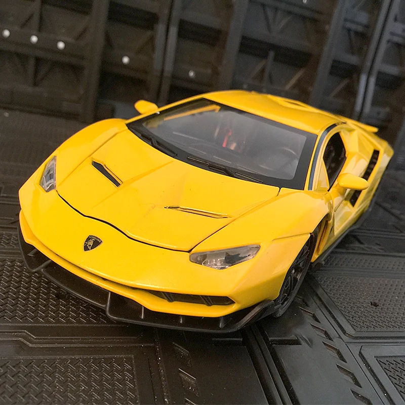 

1:24 Lamborghini LP770 модель суперкара из сплава, коллекция украшений для автомобиля, детская звуковая и световая игрушечная машина в подарок