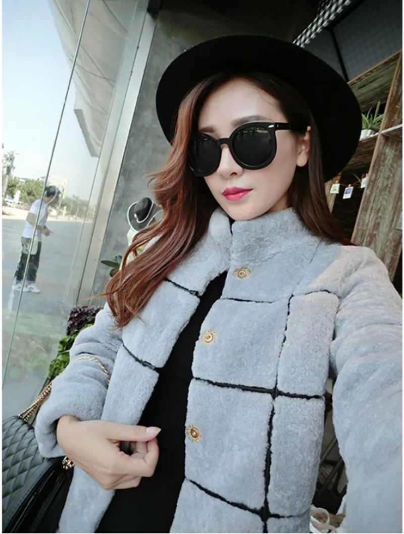 Overall Sheep Shearing Faux Fur Coat Lamb's Wool The New Wool Medium and Long Women's Winter Coat