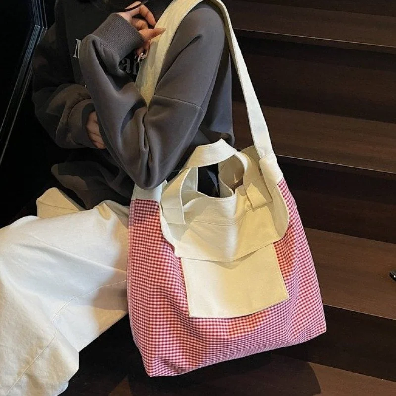 

Популярная классическая кожаная женская сумка-мессенджер, элитная брендовая элегантная модная шикарная повседневная сумка с акцентом ​