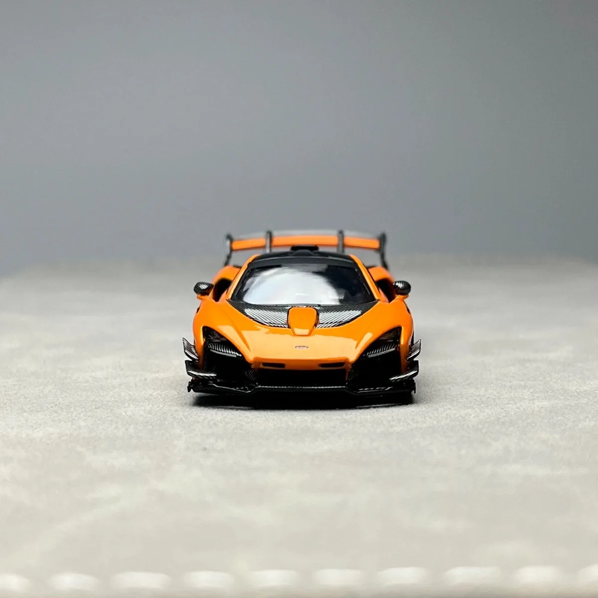 在庫あり-cm-model-1-64-セナ-オレンジカラー-ダイキャスト-モデルカー-2025年コレクション-ギフト