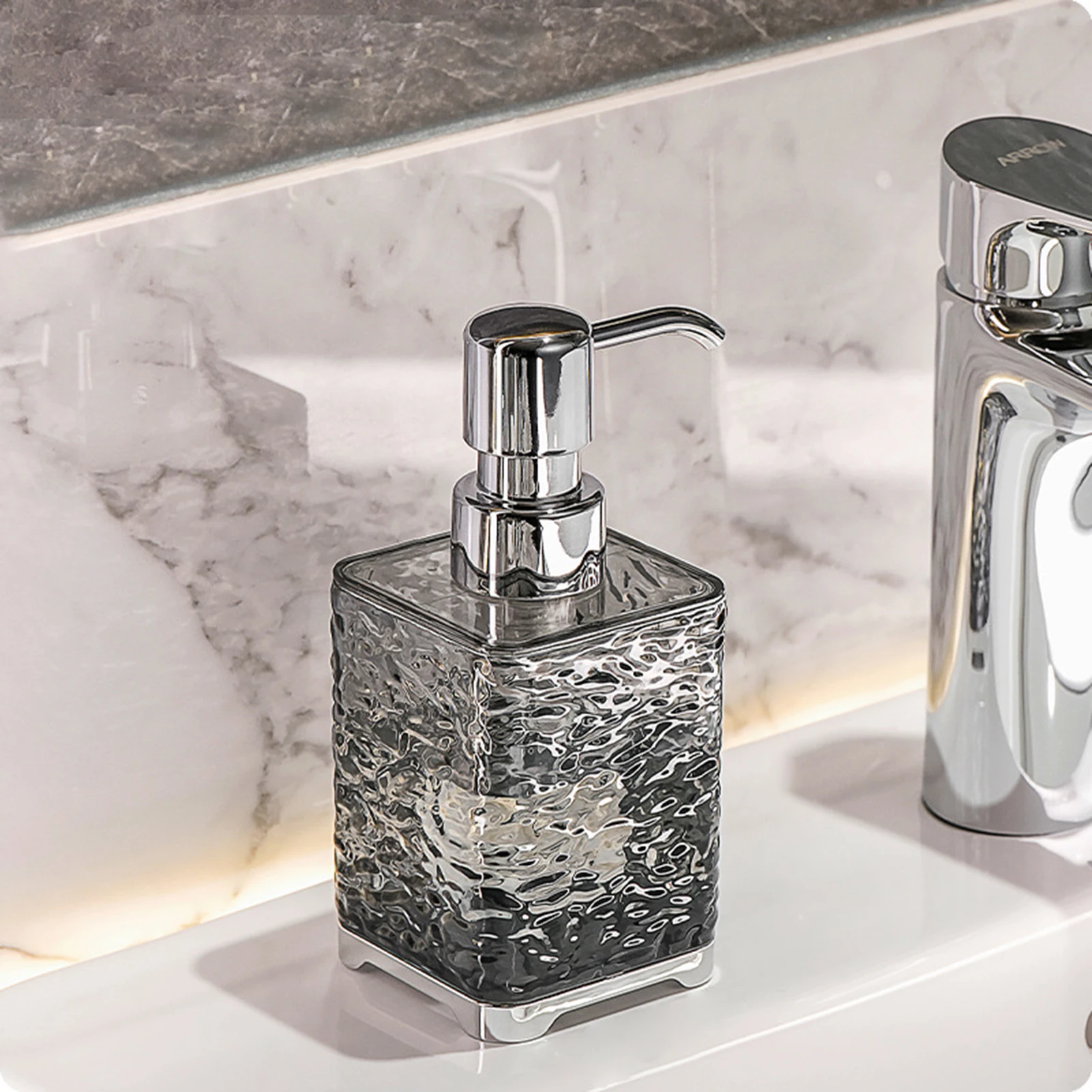 

Plastic Soap Dispenser 300ml Simplified Bottling Bottle Anti Fall And Durable Aerator Portable Soap Dispenser For Travel Use