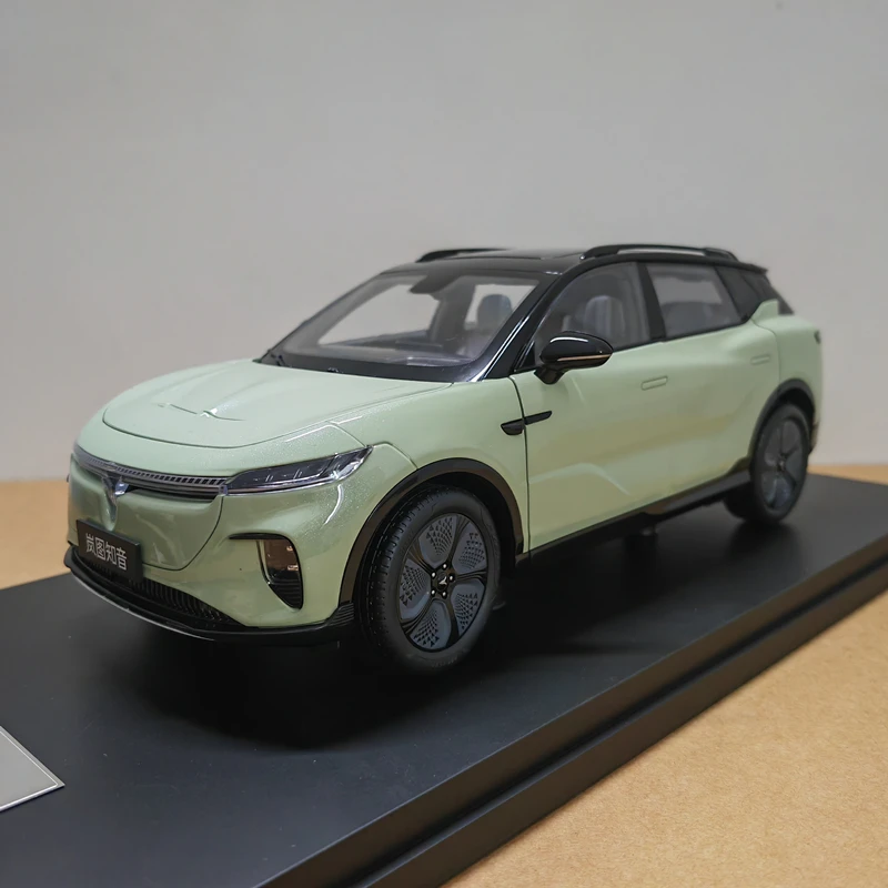 

Diecast 1:18 Scale Original Dongfeng Car Model FREE New Energy SUV Alloy Car Model Collectible Toy Gift Souvenir Display