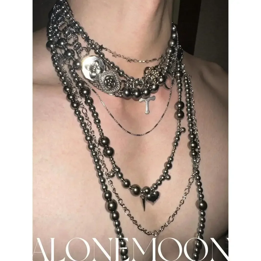 2025 New Heavy-Duty Titanium Steel Necklace Disordered Silver Pearl Choker Fashionable Jewelry Accessory