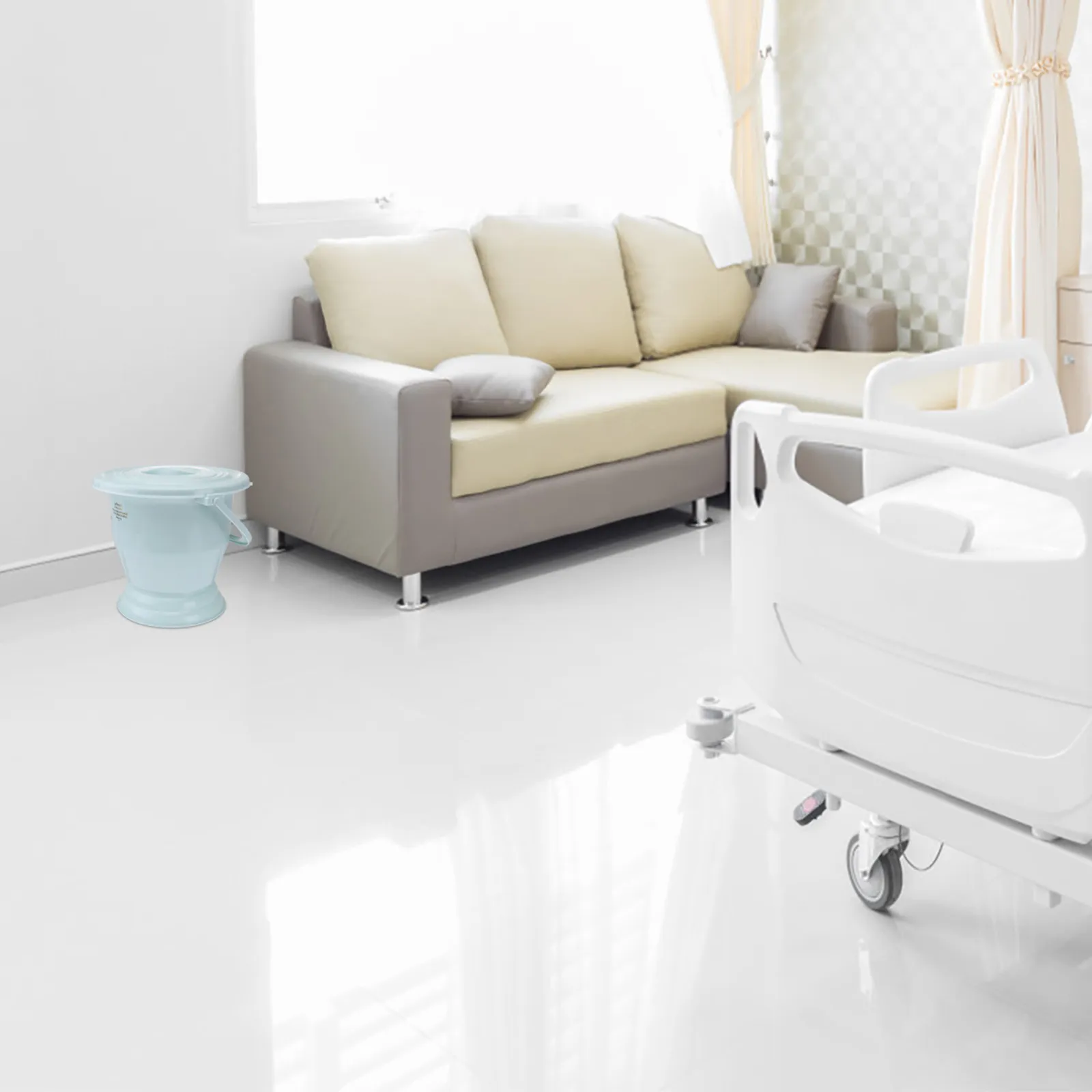 

1pc Handheld Potty Portable Bedpan With Locking Lid Thickened Plastic Urine Pot For Elder Adult Children Household Chamber Pot