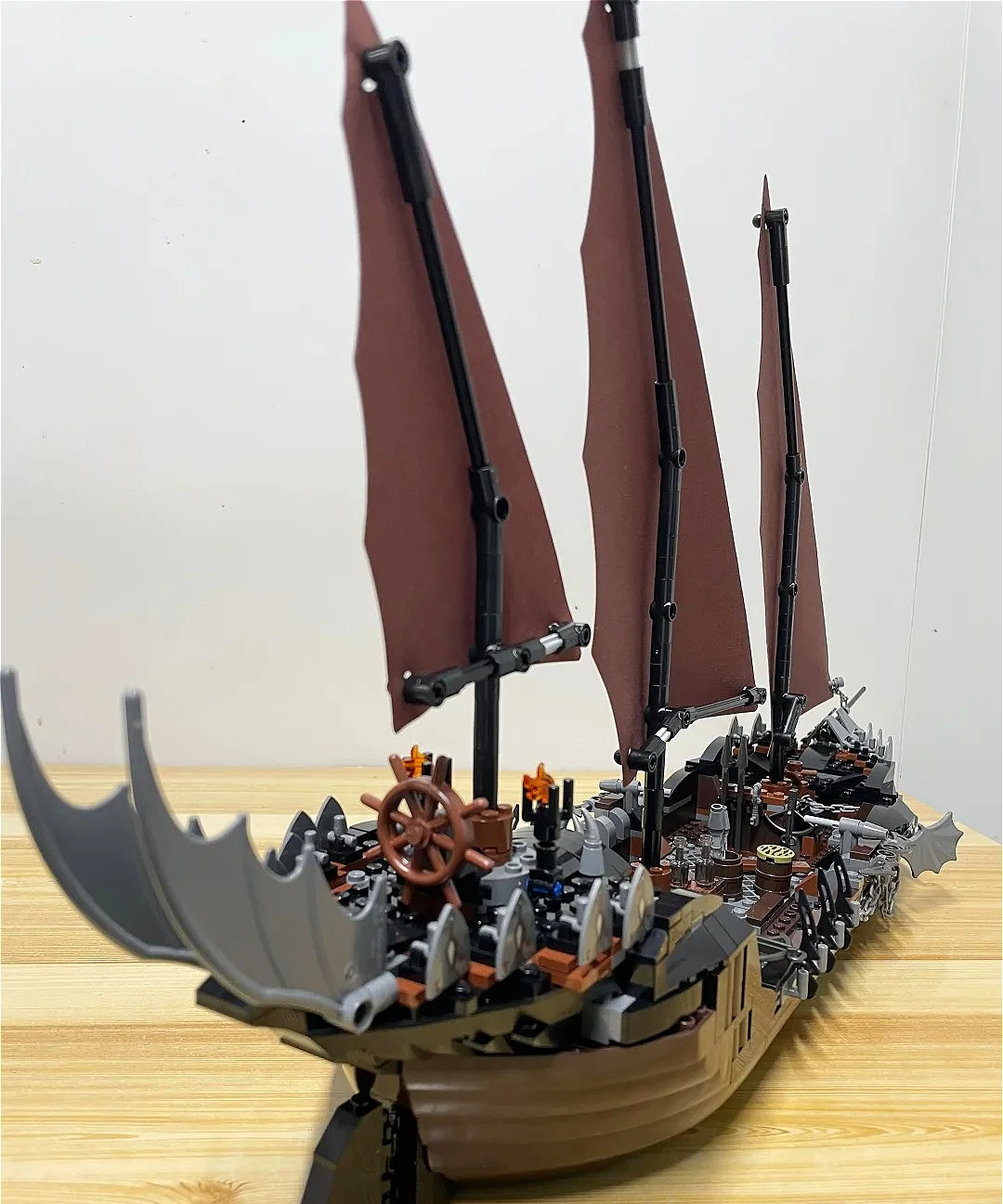 Sail The Pirate Ship 79008 Bouwstenen Sets Compatibel met Legoed Deeltjes Geschikt voor Kerstcadeaus 756 stuks