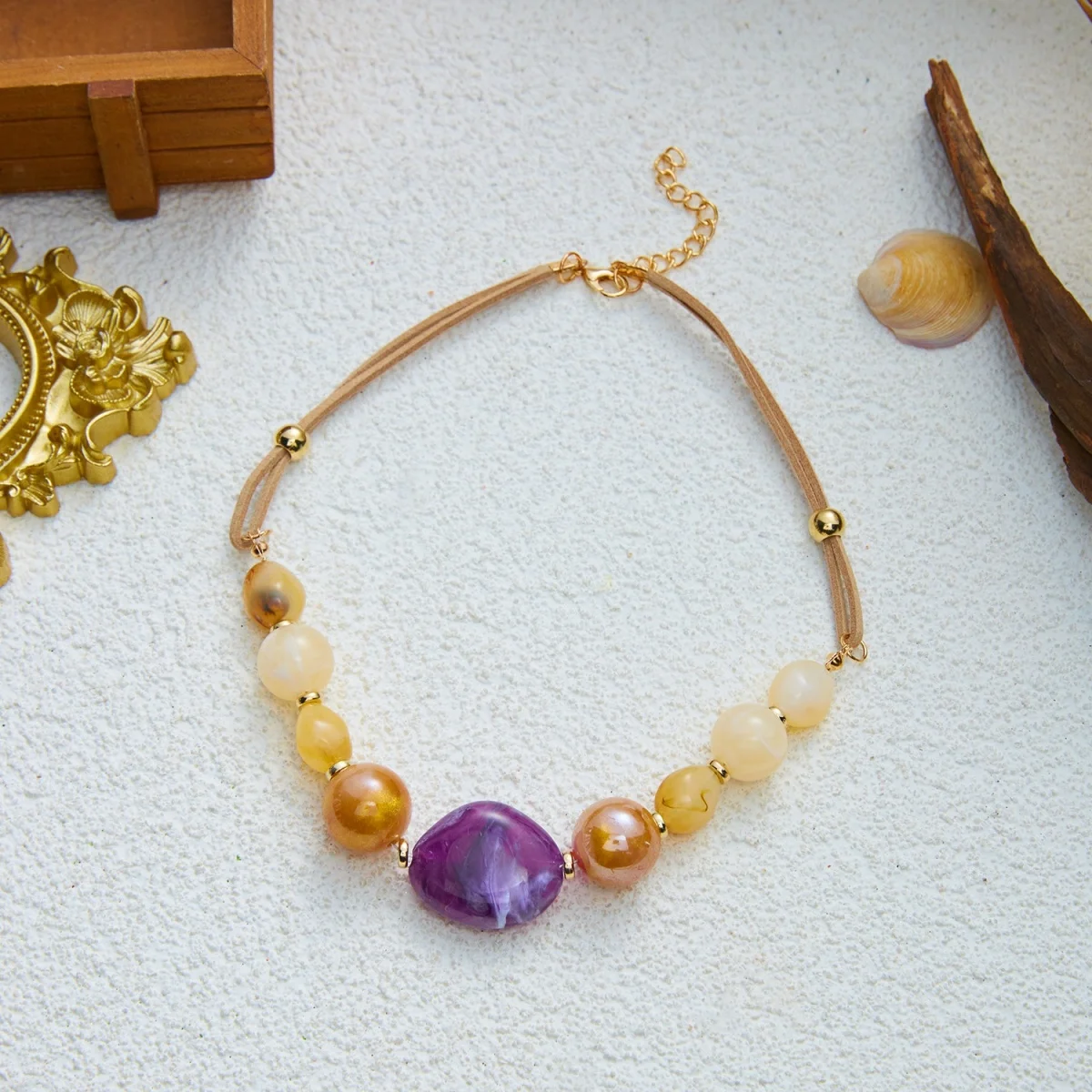 Ins Vintage Mehrfarbige Unregelmäßige Acrylperlen-Halskette für Damen und Herren, Handgefertigte Samtkette, Harzperlen-Choker, Ästhetischer Schmuck – Detail 27