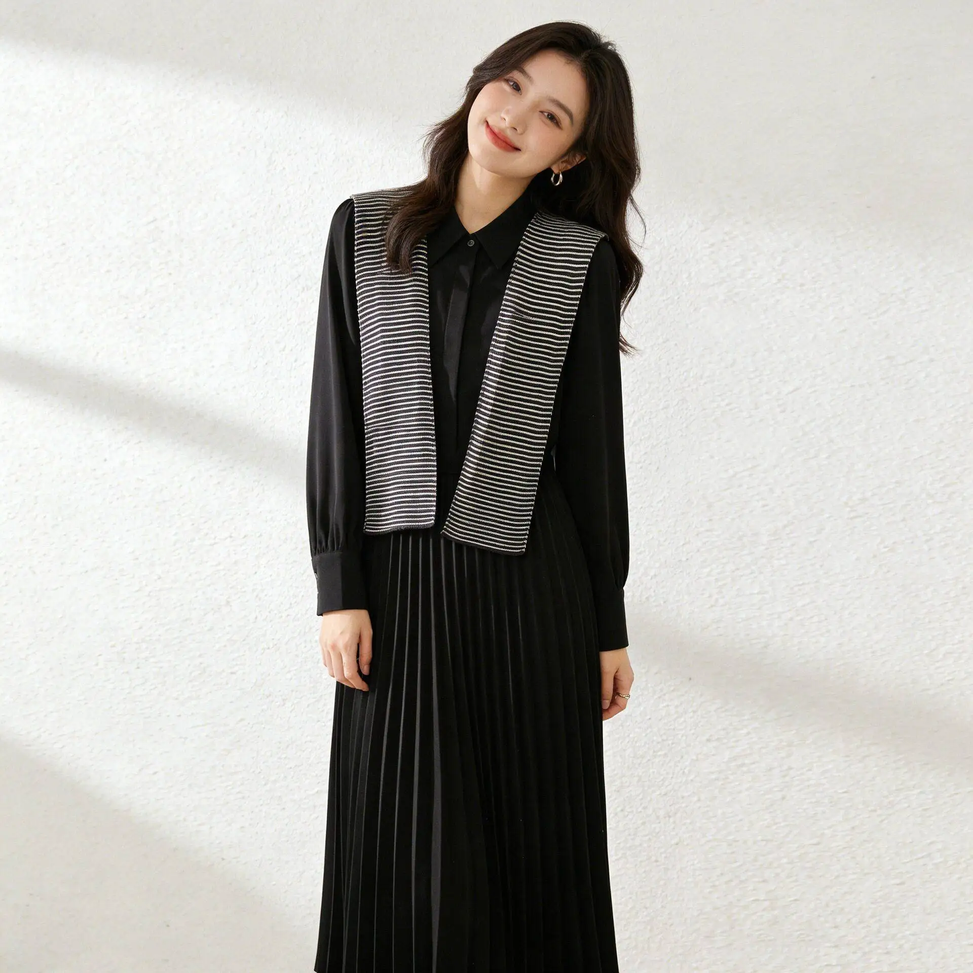 

Korean Style Knitted Shoulder Wrap Women's Outerwear Air Conditioned Room Spring Autumn Popular Striped Small Cannon Versatil...