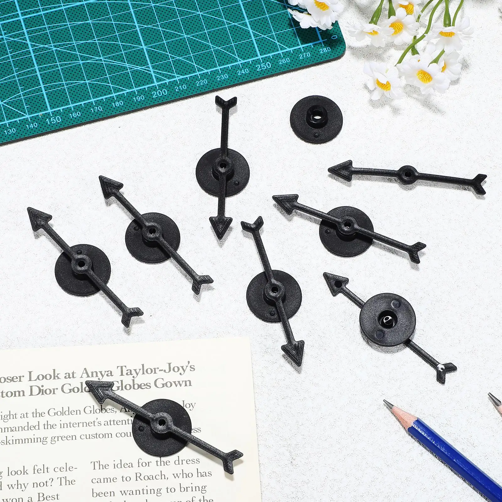 25pcs Arrow Game Spinners Game Board Spinners Party Supplies Accessories Random Spin Turntable Game Pointer Board Games