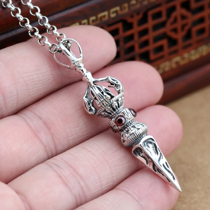 S925 sterling silver ornament vintage Thai silver men's and women's fashionable triangle with gem Vajra Dharma-vessel pendant