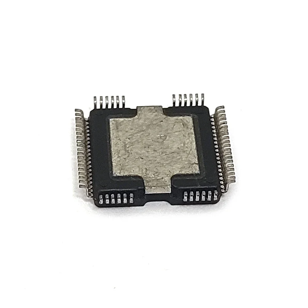 Pacote UE06AB6: QFP-64