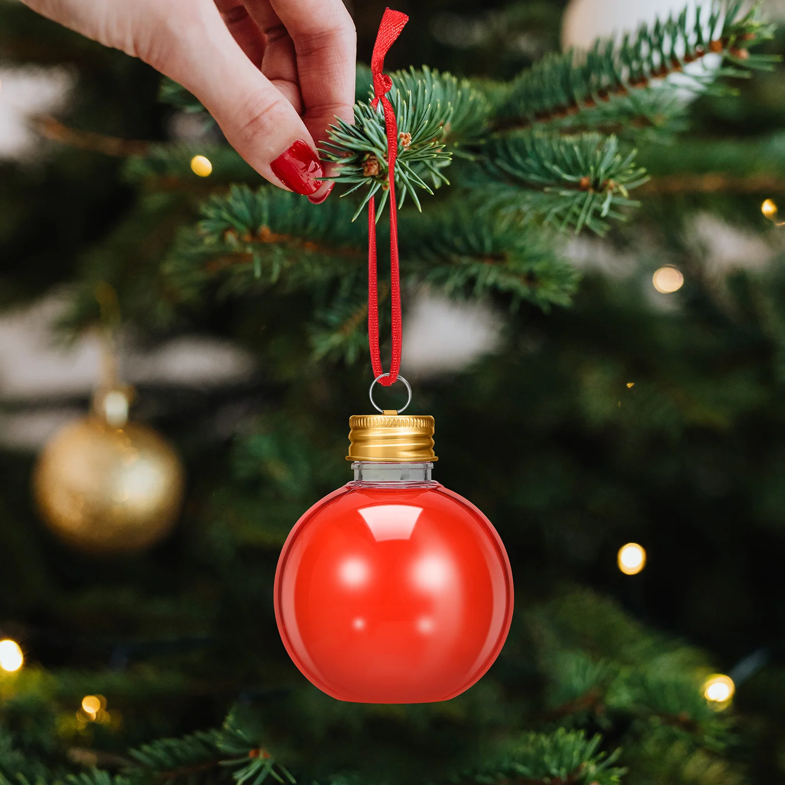 

12Pcs Transparent Round Bulb Bottles Unique Light Bulb Shape Hanging Ornament Candy Jar Beverage Container Milk Juice Package