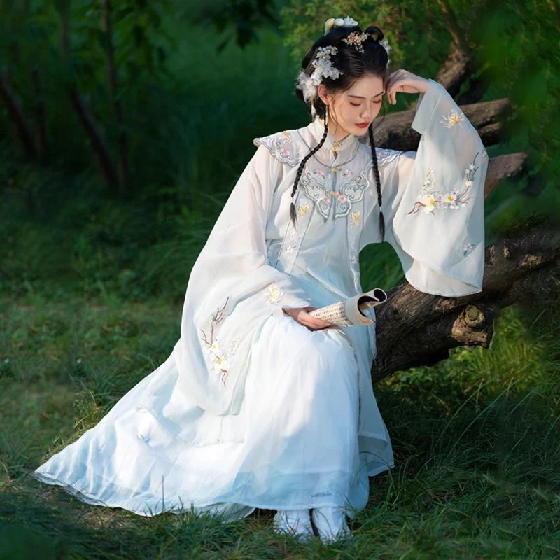 New Ancient Chinese Clothing Women's Open-Cut Stand-up Collar Long Shirt Waist Pleated Skirt Cloud Shoulder Autumn