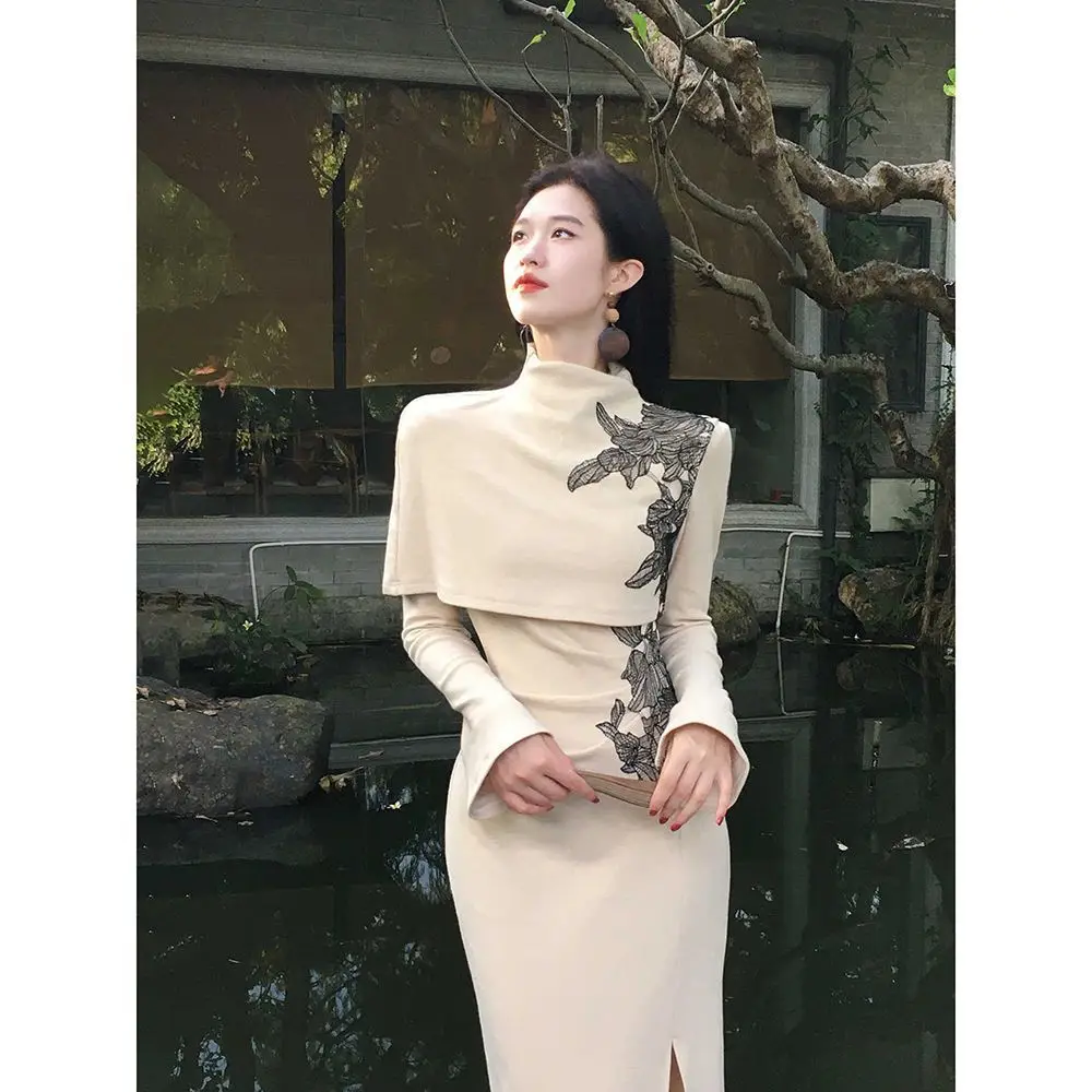 Autumn New Chinese Retro Modified Qipao With Heavy Embroidery Loose Sleeves And Waist-cinching Eleg National Style Dress