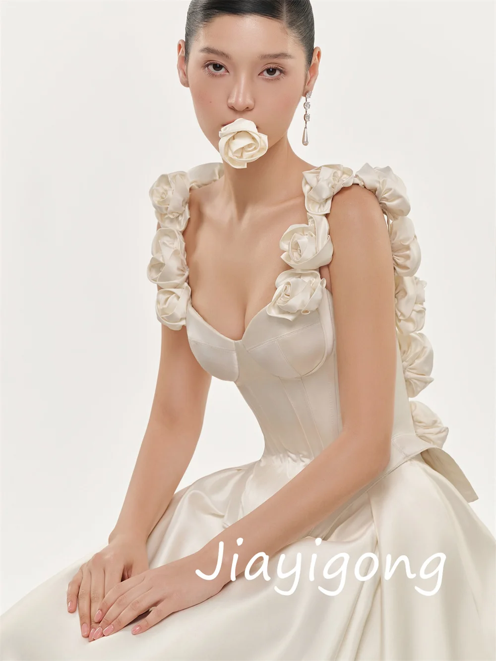 Customized Fashion Charmeuse Flower Pleat A-line Sweetheart Long Dresses Bespoke Occasion High Quality