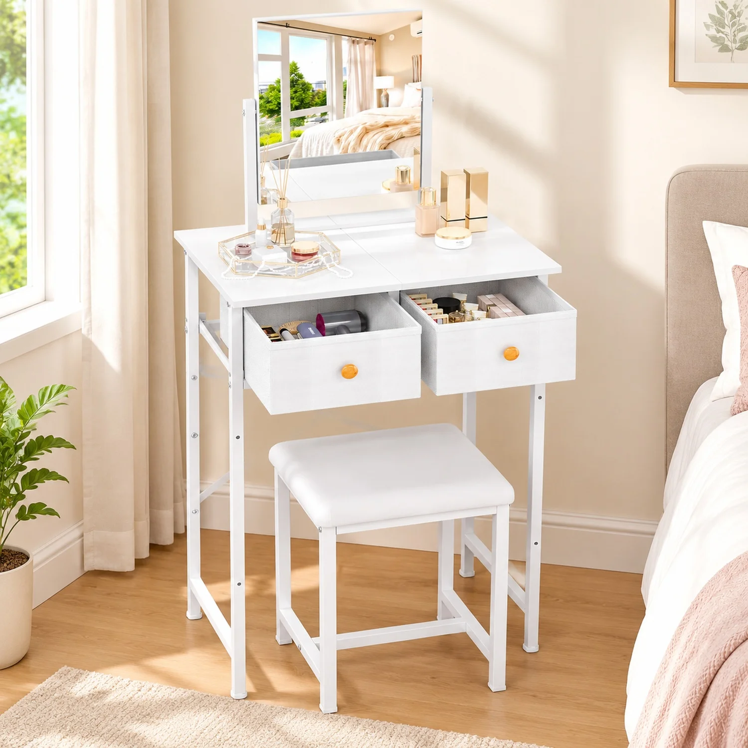Small Makeup Vanity Desk with Mirror & Chair, 19.7