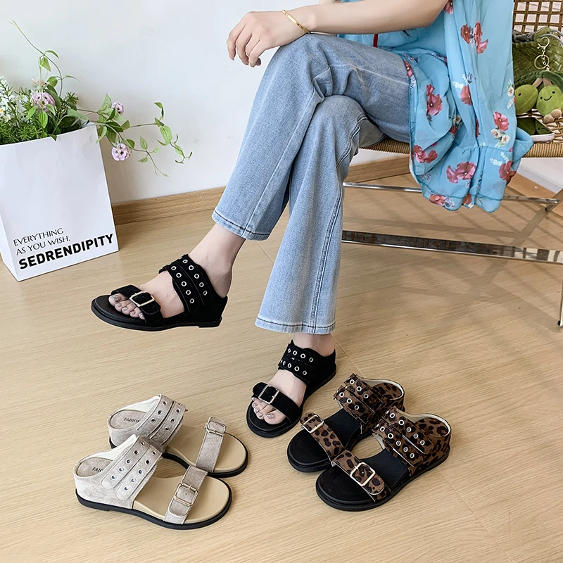 

Women's Shoes 2026 Summer Anti-slip Wedge Heel Open Toe Retro Inner Heightening Slippers Fashion Buckle Wear-resistant Sandals