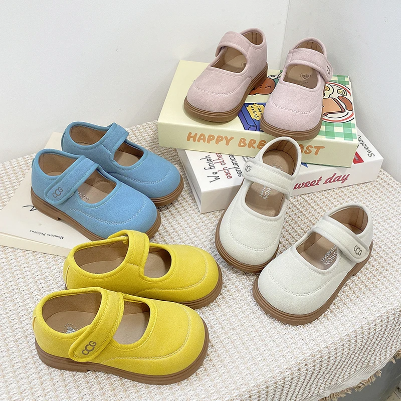 

Детские маленькие кожаные туфли. Новые туфли для девочек 2024, туфли принцессы для маленьких девочек, детские одинарные туфли, туфли-бобы на мягкой подошве.