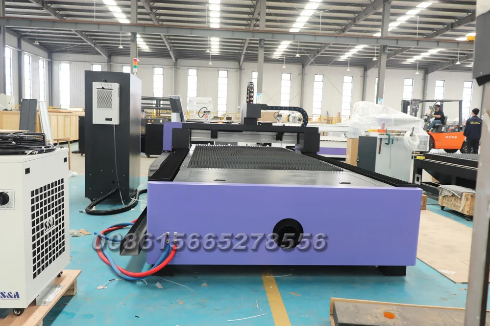 AccTek Heavy Steel Structure 3kw 6kw 12kw Cnc Sheet And Tube Option Fiber Laser Cutter Iron Plate Fiber Laser Cutting Machines