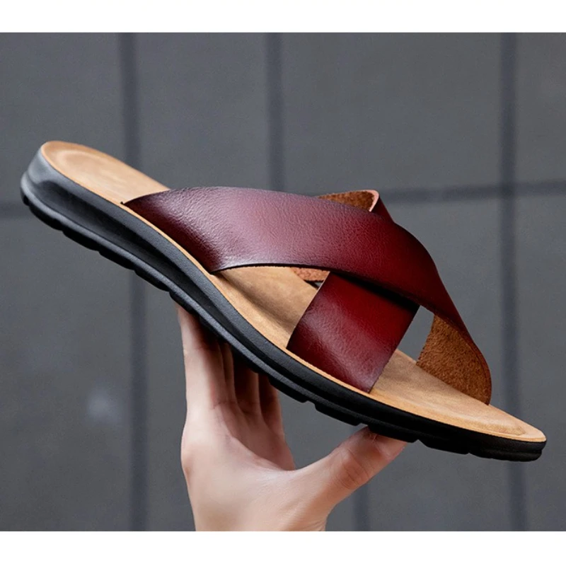 

Elegant Men Slippers Flat Slip on Cross Strap Open Toe Casual Shoes Home Couples Slides Summer City Walk Beach Sandals Sandalias