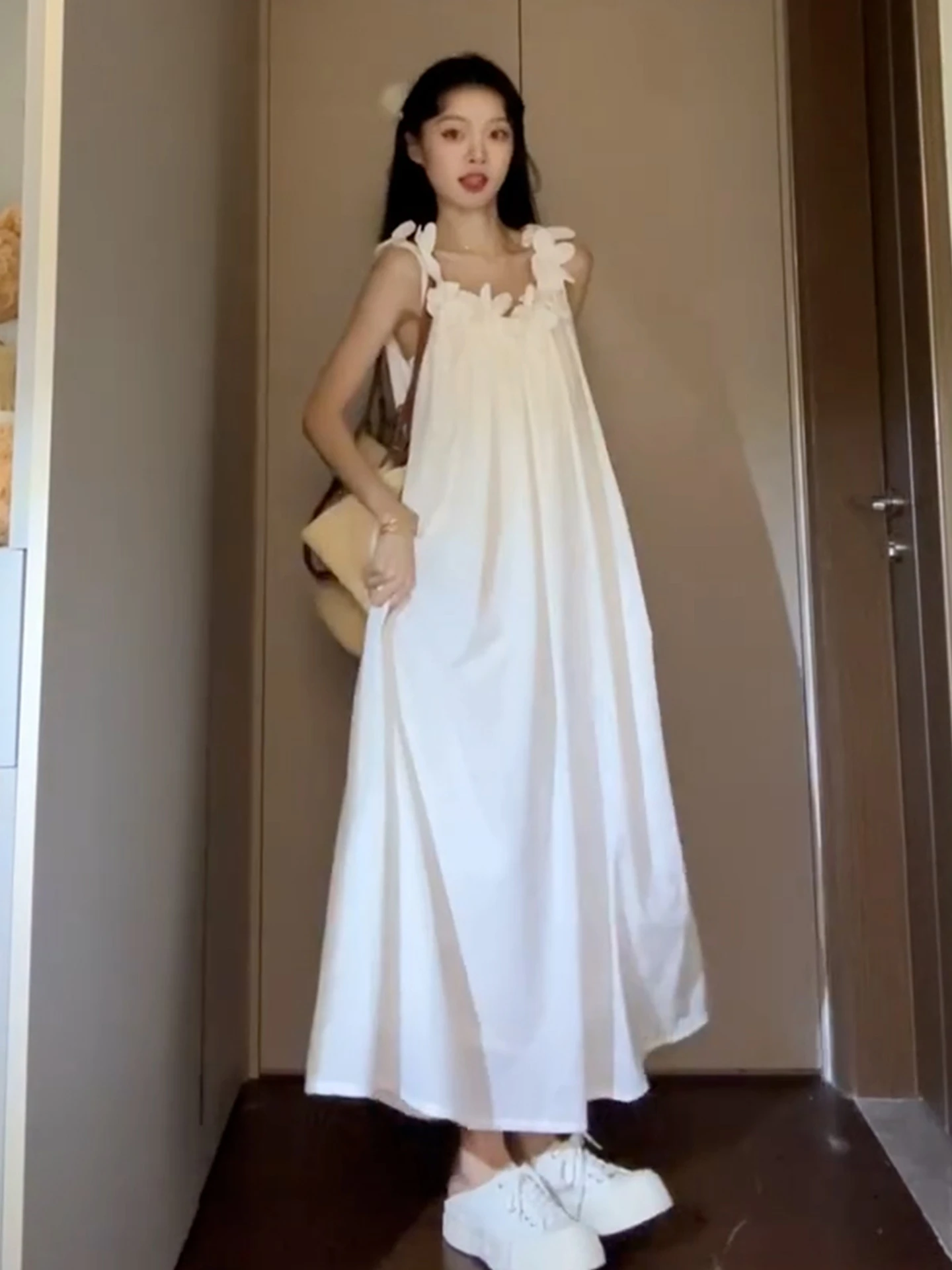 تنورة نسائية صيفية 2025 جميلة هيبورن Sle ذات فتحة الخصر Dr عالية الخصر على شكل حرف A تنورة V-Ne Svel تناسب يوميًا...