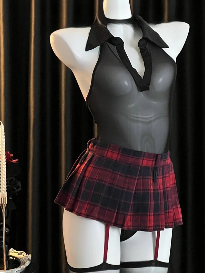 Tuta femminile trasparente in rete sexy, taglio masculina con gonna a pieghe a contrasto, elegante stile con data matura, seducente e seducente