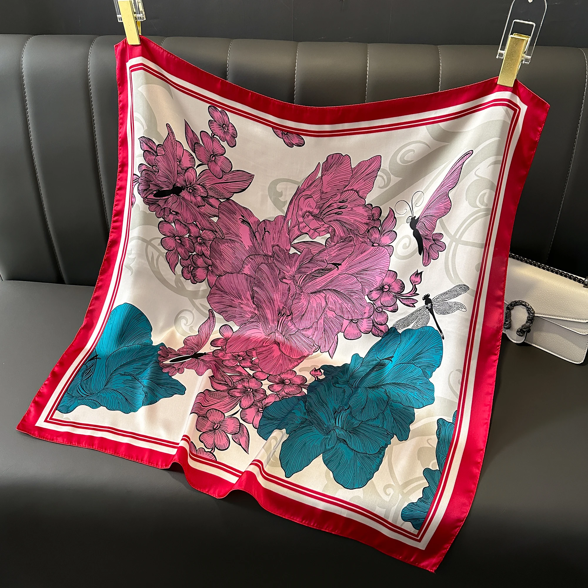 New Luxury Brand Fashion 70*70cm Square Scarves Design Twill Silk Scarf Women Hijab Bandana Shawl Wraps Echarpe Foulard