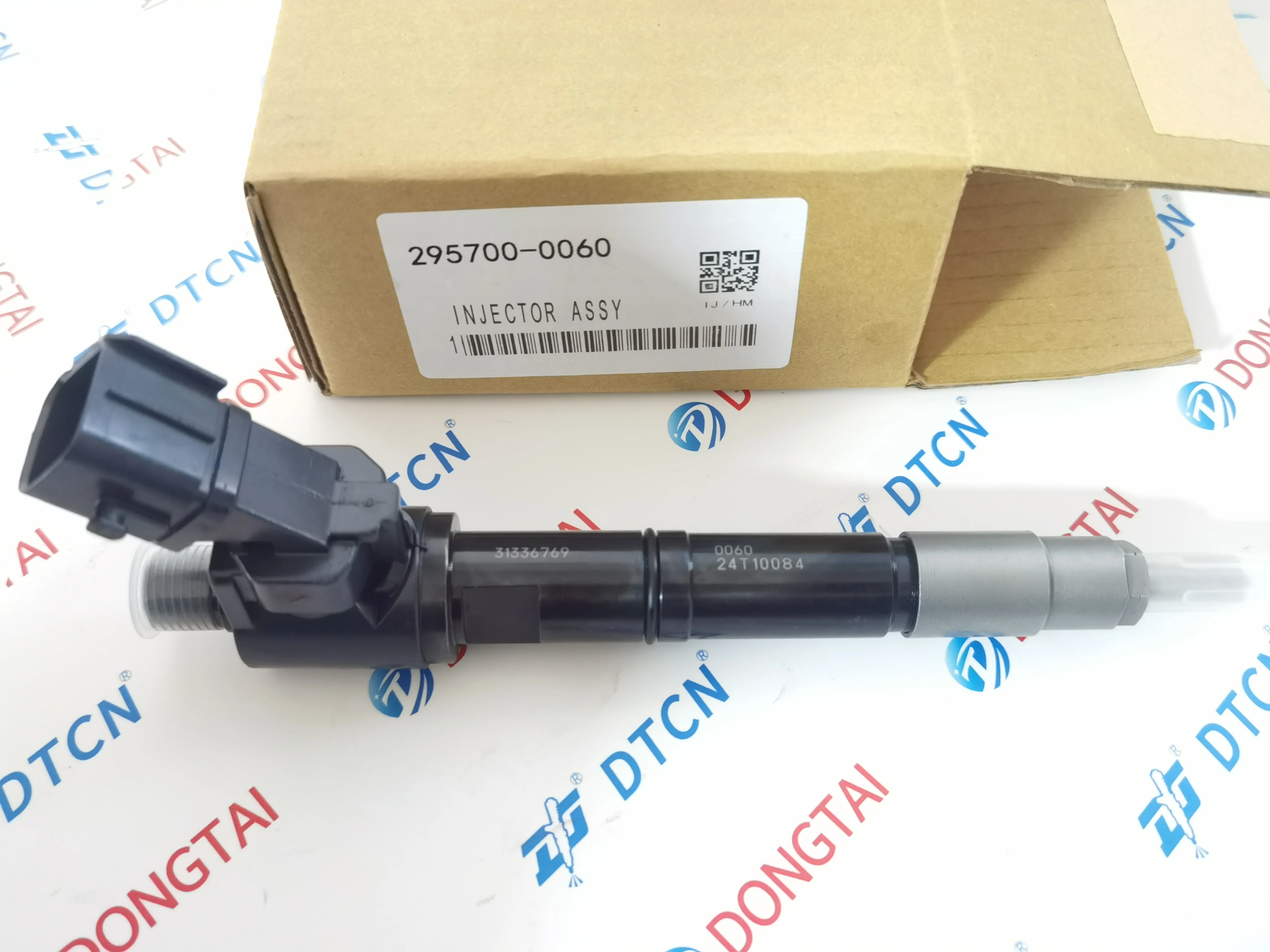 WTRYSKIWACZ RAIL DEN-SO COMMON 31336769 295700 -0060