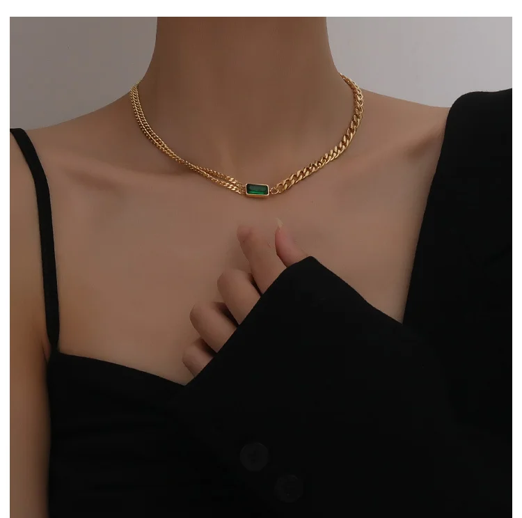 

Titanium With 14K Gold Green Stone Chain Necklace Women Stainess Steel Jewelry Party Designer T Show Runway Gown Japan Korean
