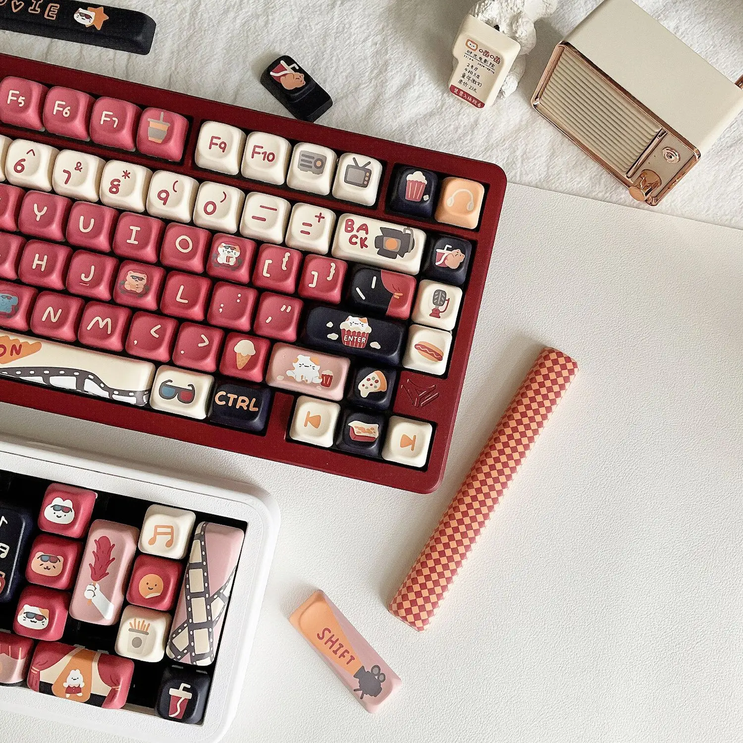 Time Cinema Keycaps EOA Highly Customized Kit PBT Full Set of Five-Sided Sublimation Cute Original Keycaps