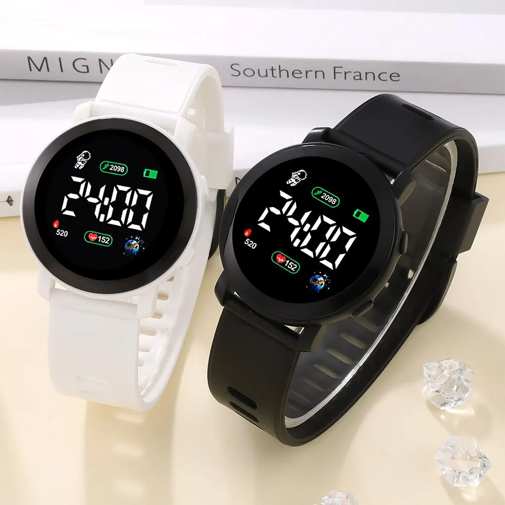 Smartwatch-Suitable for both men and women Digital fitness wristwatch Heart rate monitor Step counter Large screen LED display